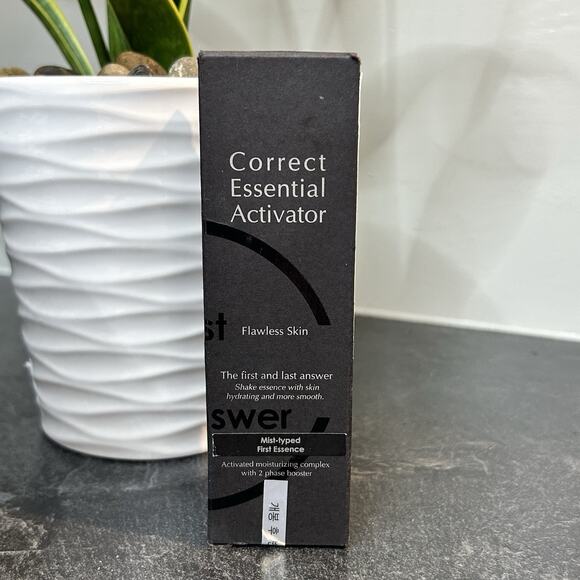 HTF Correct Essential Activator Flawless Skin Moisturizing K-Beauty Mist NEW - Picture 2 of 5